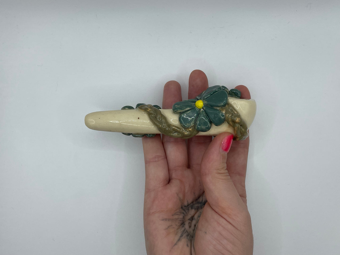 Floral Pipe