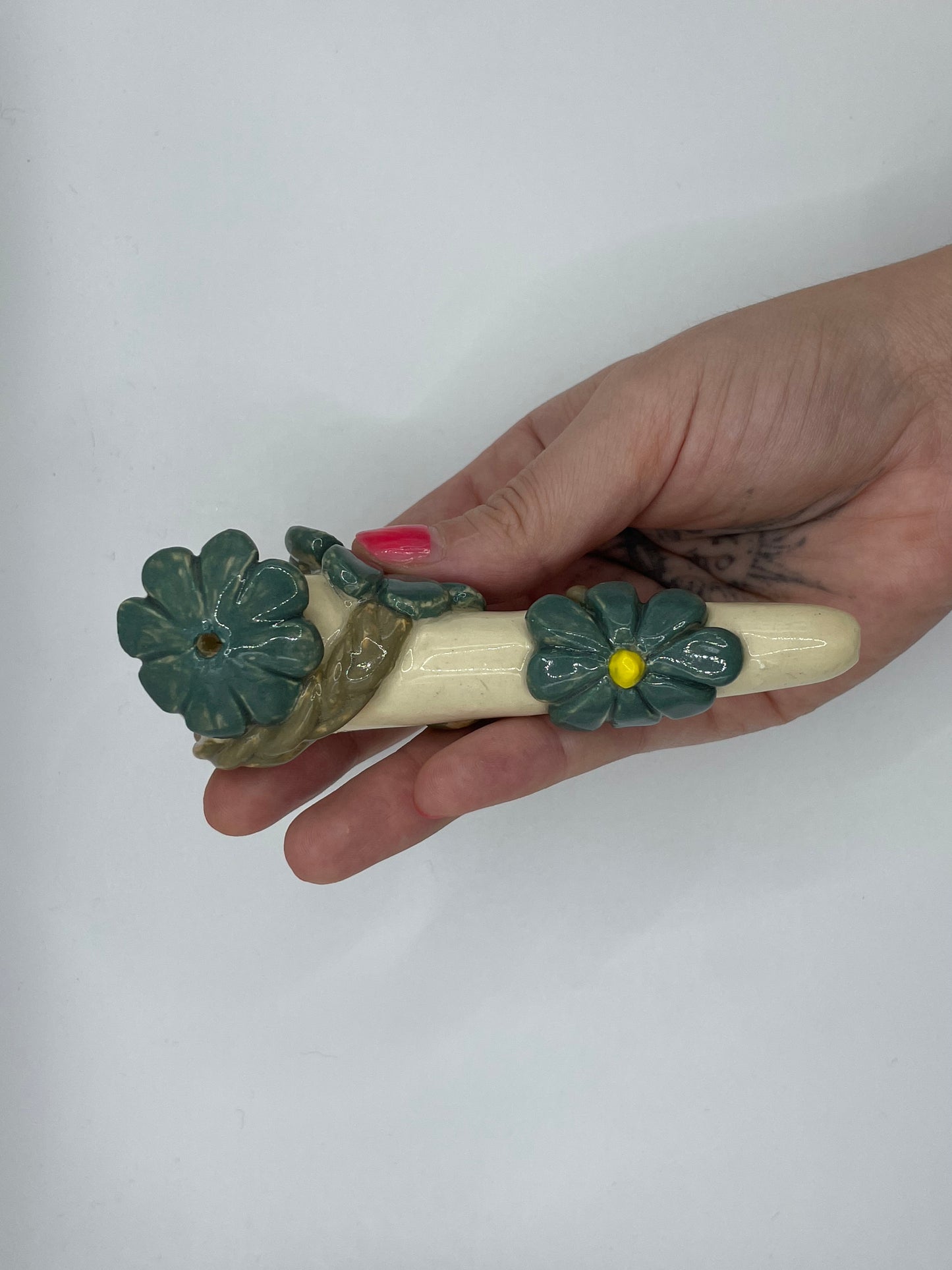 Floral Pipe